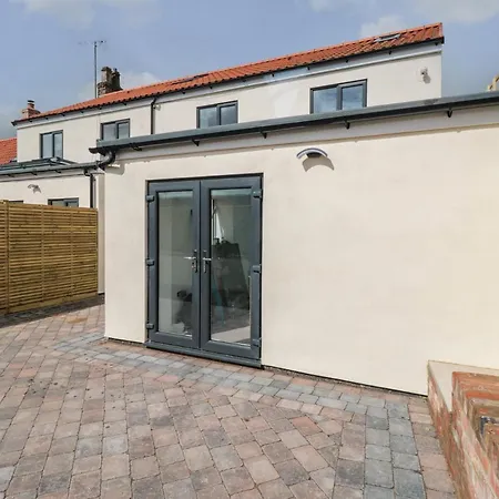 Holiday home 2 Staveley Weaverthorpe